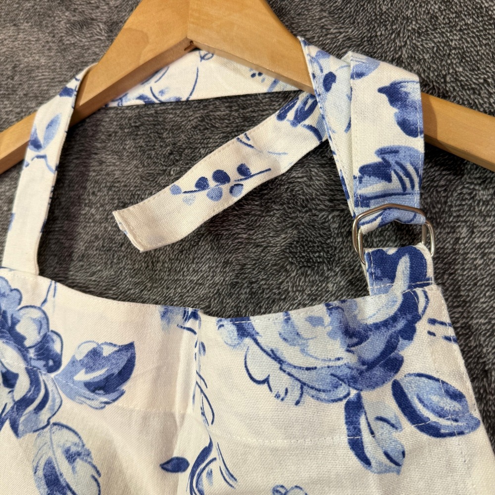 GreenGate Amanda Indigo Floral Cotton Apron Blue White Rose One Size NWT - Picture 6 of 8